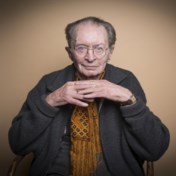 De Nederlandse schrijver en dichter Remco Campert is op 92-jarige leeftijd overleden