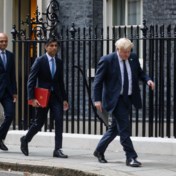 Britse ministers van Volksgezondheid en van Financiën stappen op, uiten kritiek op premier