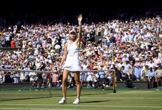 Elena Rybakina bezorgt Kazachstan eerste grandslamtitel na felbevochten finale op Wimbledon