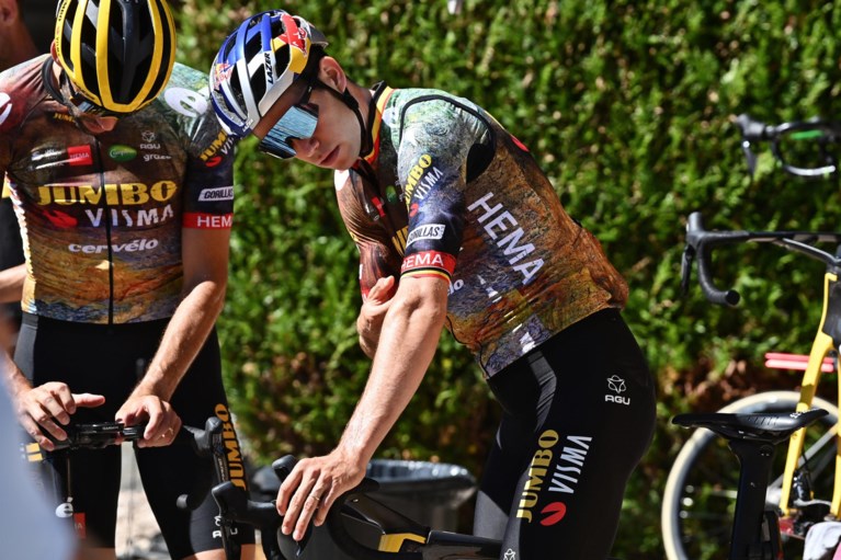 Wout van Aert از تور روز دوم استراحت لذت می برد: 