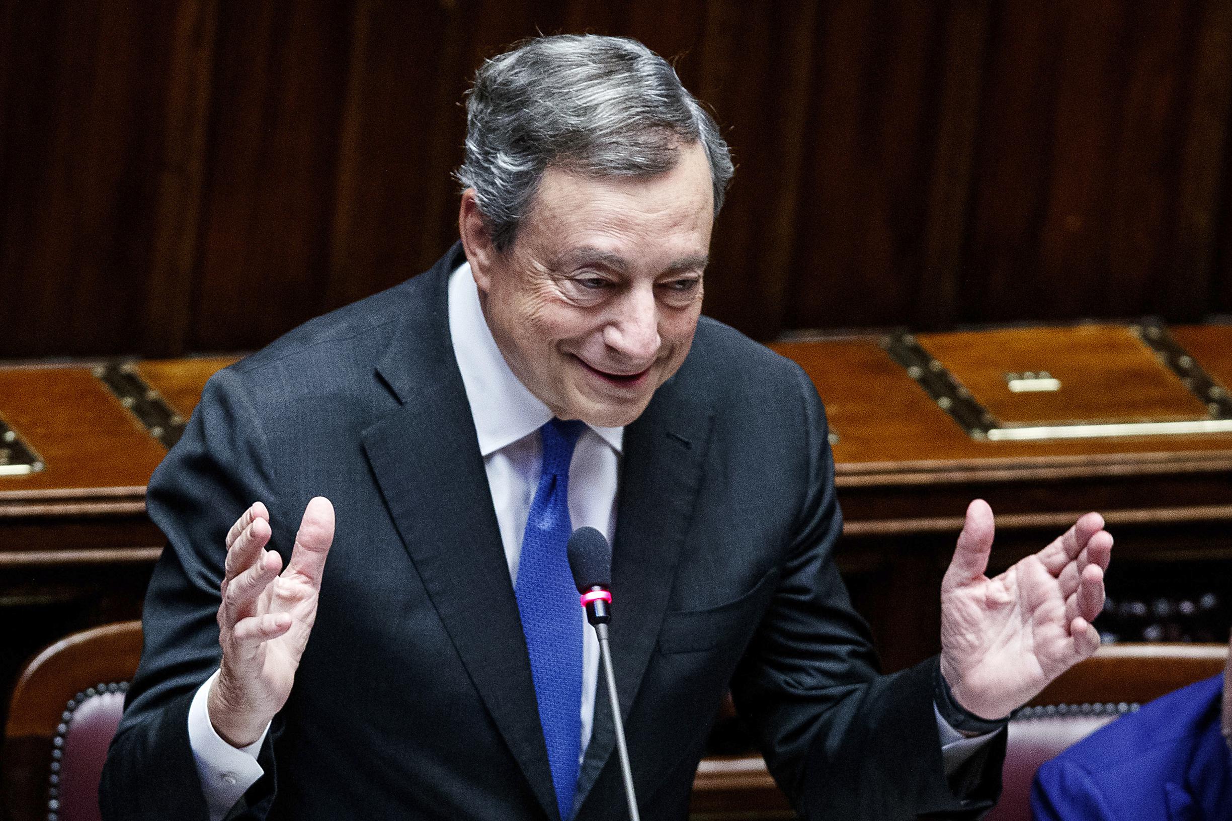 Draghi si dimette, l’Italia potrebbe andare alle elezioni anticipate