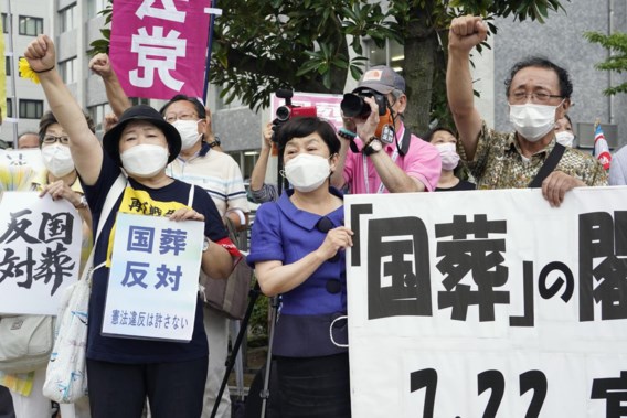 Japanse bevolking protesteert tegen staatsbegrafenis van Abe