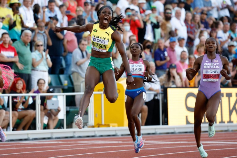 Spektakel op WK: enorm snelle tijden op 200 meter