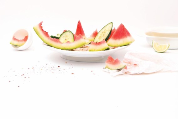 Wat eten we deze week? Een energiek aperitiefhapje: watermeloen en komkommer (pikant!)