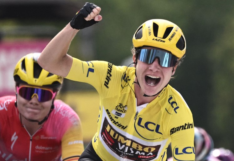 Geletruidrager Marianne Vos wint zesde rit, Lotte Kopecky sprint naar derde stek