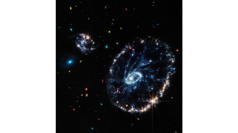 James Webb-telescoop maakt spectaculaire nieuwe foto’s van ‘ringstelsel’ 