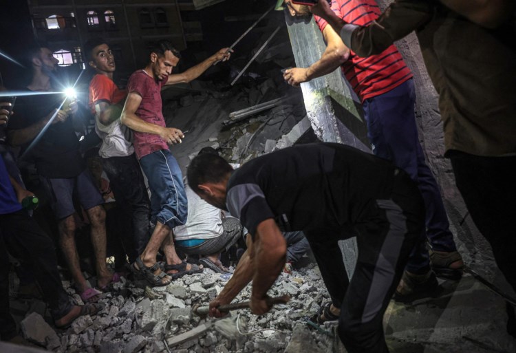Minstens 32 Palestijnen gestorven bij Israëlische luchtaanvallen op Gazastrook, VN-Veiligheidsraad maandag bijeen
