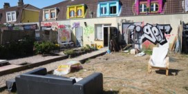Lot van ‘schimmelwijk’ bezegeld: oude huisjes worden gesloopt