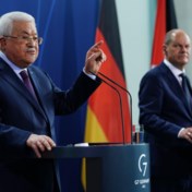 Scholz veroordeelt holocaustuitspraken van Palestijnse president: ‘Ondraaglijk en onacceptabel’