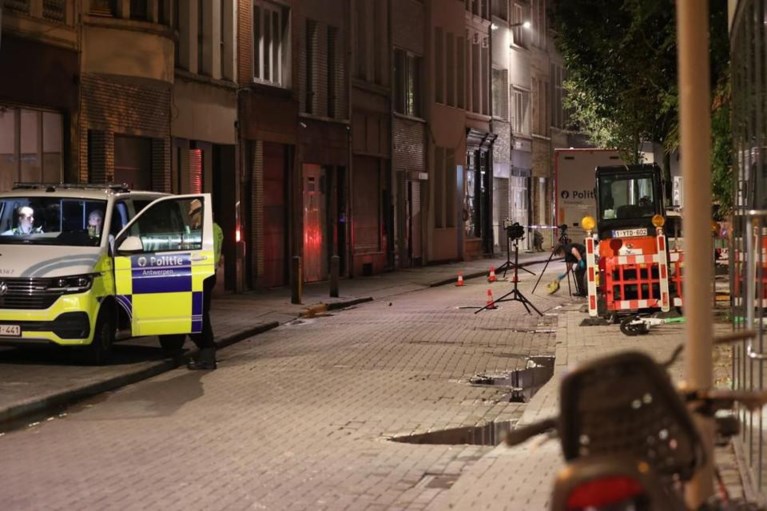 Alweer schietpartij in Antwerpen, daders laten boodschap achter op garagepoort