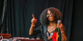 Afrobeats verovert festivals: ‘Als we het spelen, ontploft de wei’