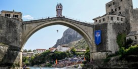 Pittoreske Mostar loopt vol voor spectaculaire duikwedstrijd