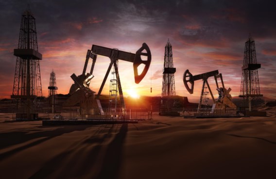 Olieprijs flink hoger na productieverlaging Opec+
