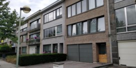 Woning in Berchem beschoten en beklad, twee verdachten opgepakt in Nederland