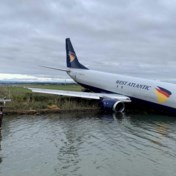 Vliegtuig mist landingsbaan in Montpellier en komt in meer terecht