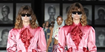 Belgische tweelingzussen schitteren op modeshow Gucci: ‘Was bang show te verprutsen’
