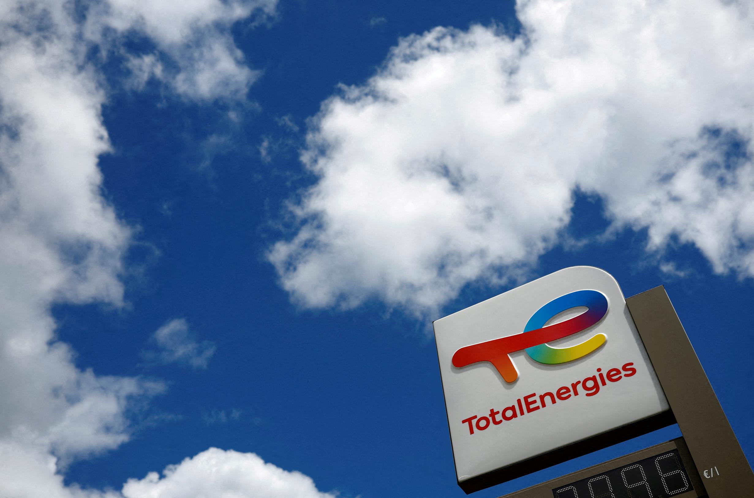 TotalEnergies выплатила акционерам $2,6 млрд