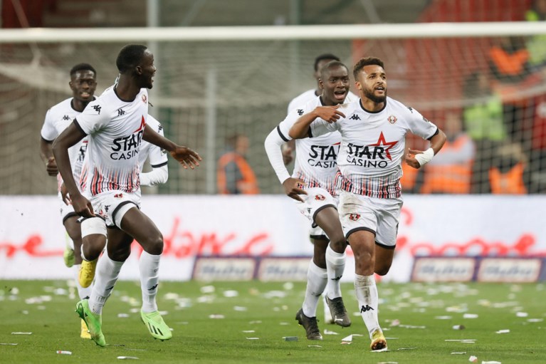 Geen 15 op 15: Seraing verrast Standard in Luikse derby op Sclessin