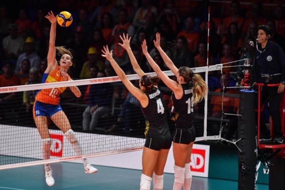 Yellow Tigers overklassen gastland Nederland op WK volleybal