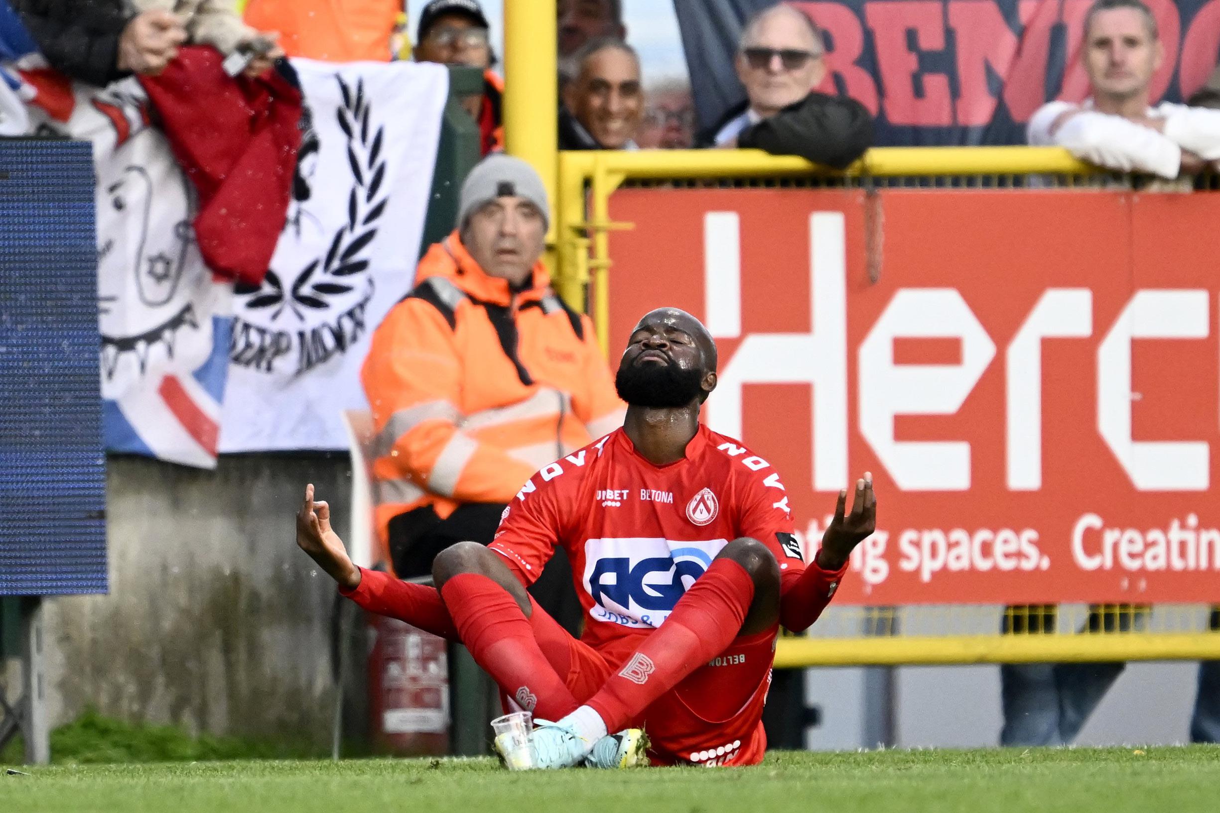 Lamkel Zé Wint Zijn ‘match Van Het Jaar’ | De Standaard