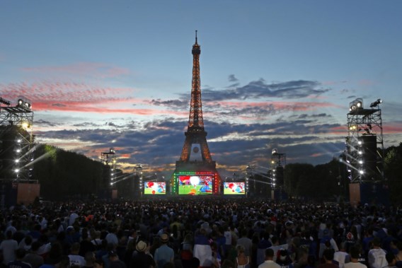 Geen WK voetbal op groot scherm: almaar meer Franse steden weigeren sportevenement uit te zenden