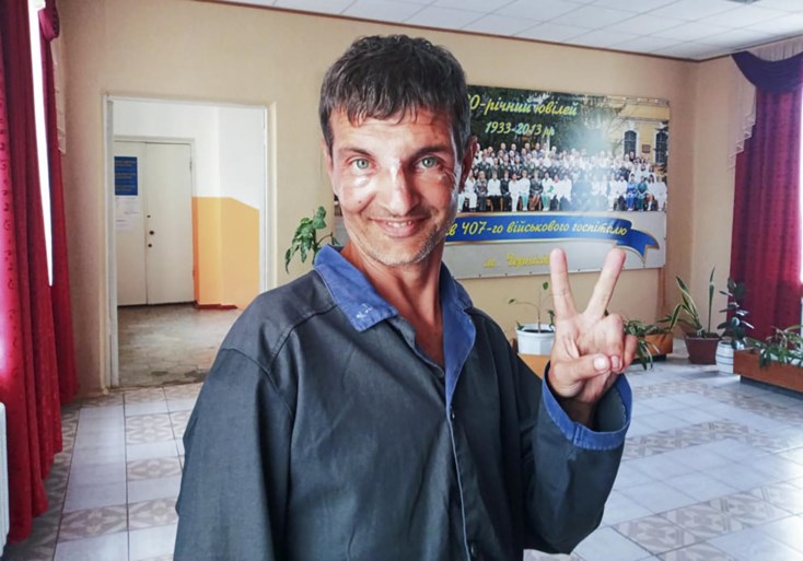Oekraïense soldaat getuigt over gevangenschap: ‘Stokslagen, elektrische shocks en naalden onder de nagels’