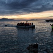 Zeker vijftien migranten gestorven na schipbreuk bij Lesbos