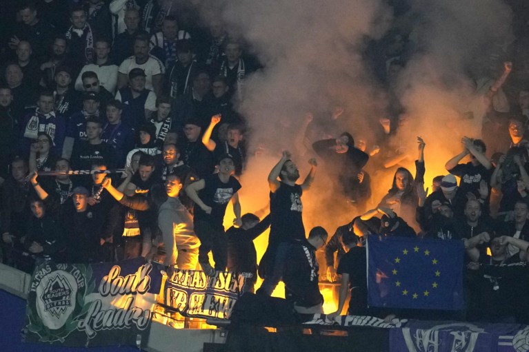 Elf Anderlecht-fans opgepakt na rellen in stadion West Ham, paars-wit moet forse boete vrezen