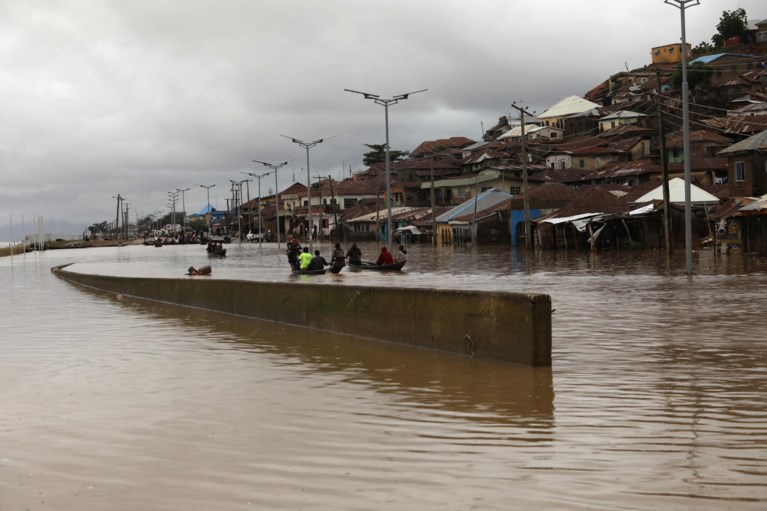 Al meer dan 600 doden door overstromingen in Nigeria