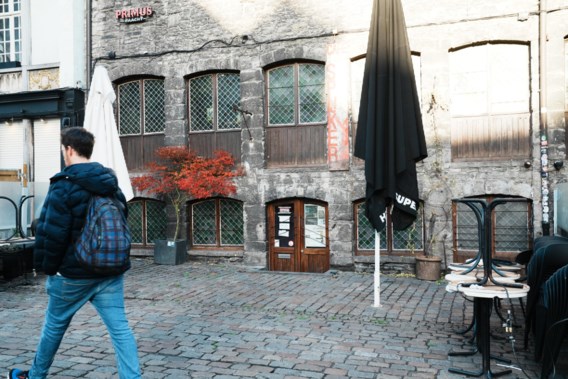 Populair Gents café failliet na fraude met ‘zwart bier’
