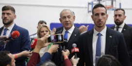 Netanyahu stevent af op comeback