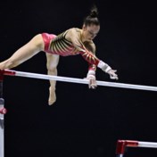 Nina Derwael verovert bronzen medaille aan brug met ongelijke leggers op WK turnen