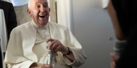 Vrouwen zijn geen puppy’s, zegt de paus