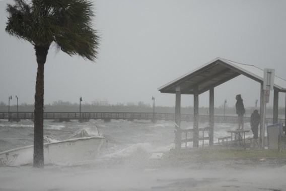 Florida zet zich schrap voor uitzonderlijk late orkaan Nicole