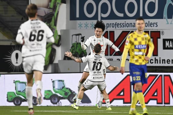 Ayase Ueda bezorgt Cercle Brugge drie belangrijke punten tegen Sint-Truiden