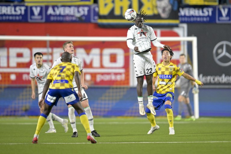 Ayase Ueda bezorgt Cercle Brugge drie belangrijke punten tegen Sint-Truiden