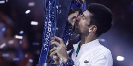 Novak Djokovic evenaart met zesde Masterszege record van Federer