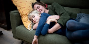 Slaaphormoon toedienen doet niet alle kinderen beter slapen: ‘Stress en angst houden hen wakker’