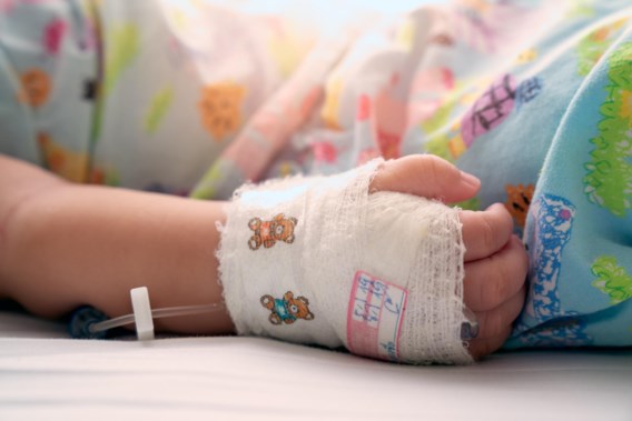 Parket: ‘Baby van elf maanden getroffen door medisch probleem’