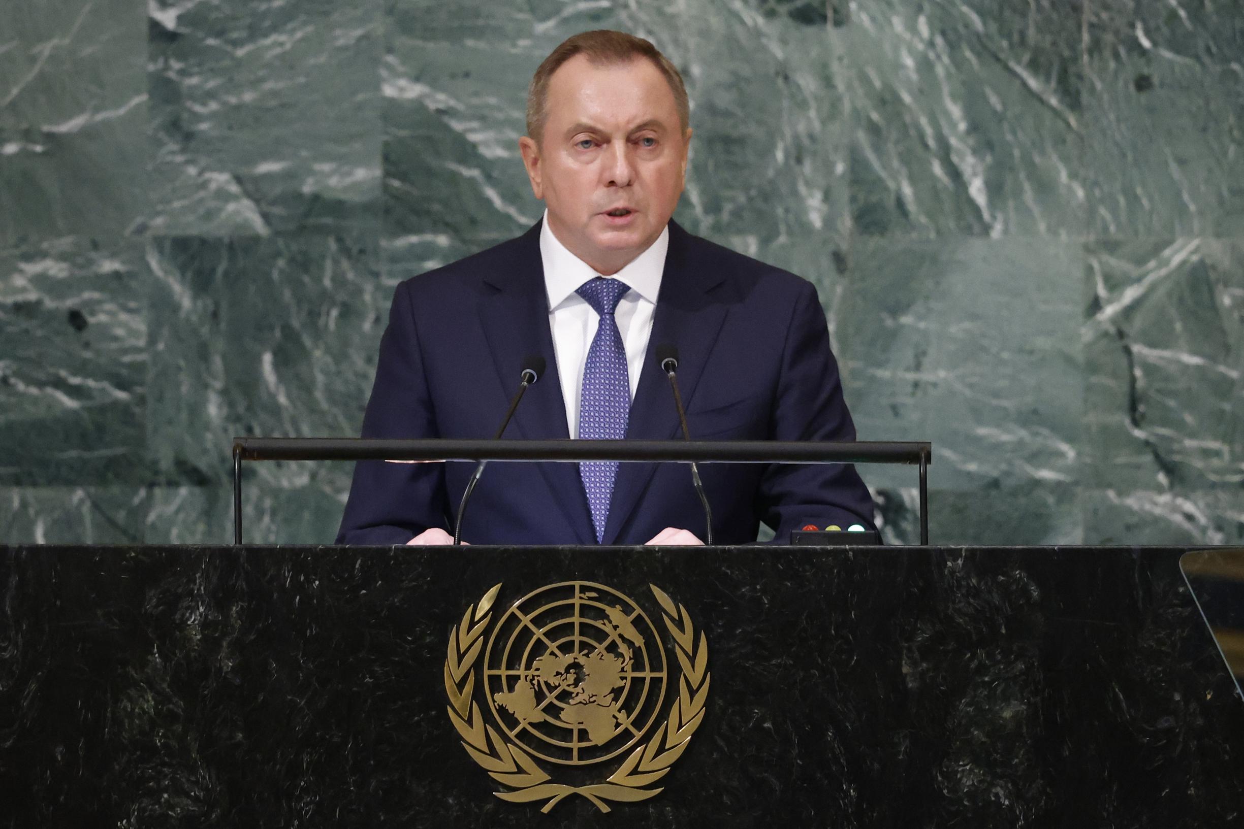 Ушел из жизни министр иностранных дел Беларуси Владимир Макаге