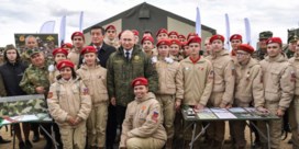 Hoe Poetin de nieuwe generaties klaarstoomt voor de oorlog