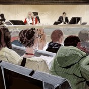 Geen uitstel voor proces over aanslagen, maar derde jurylid valt af