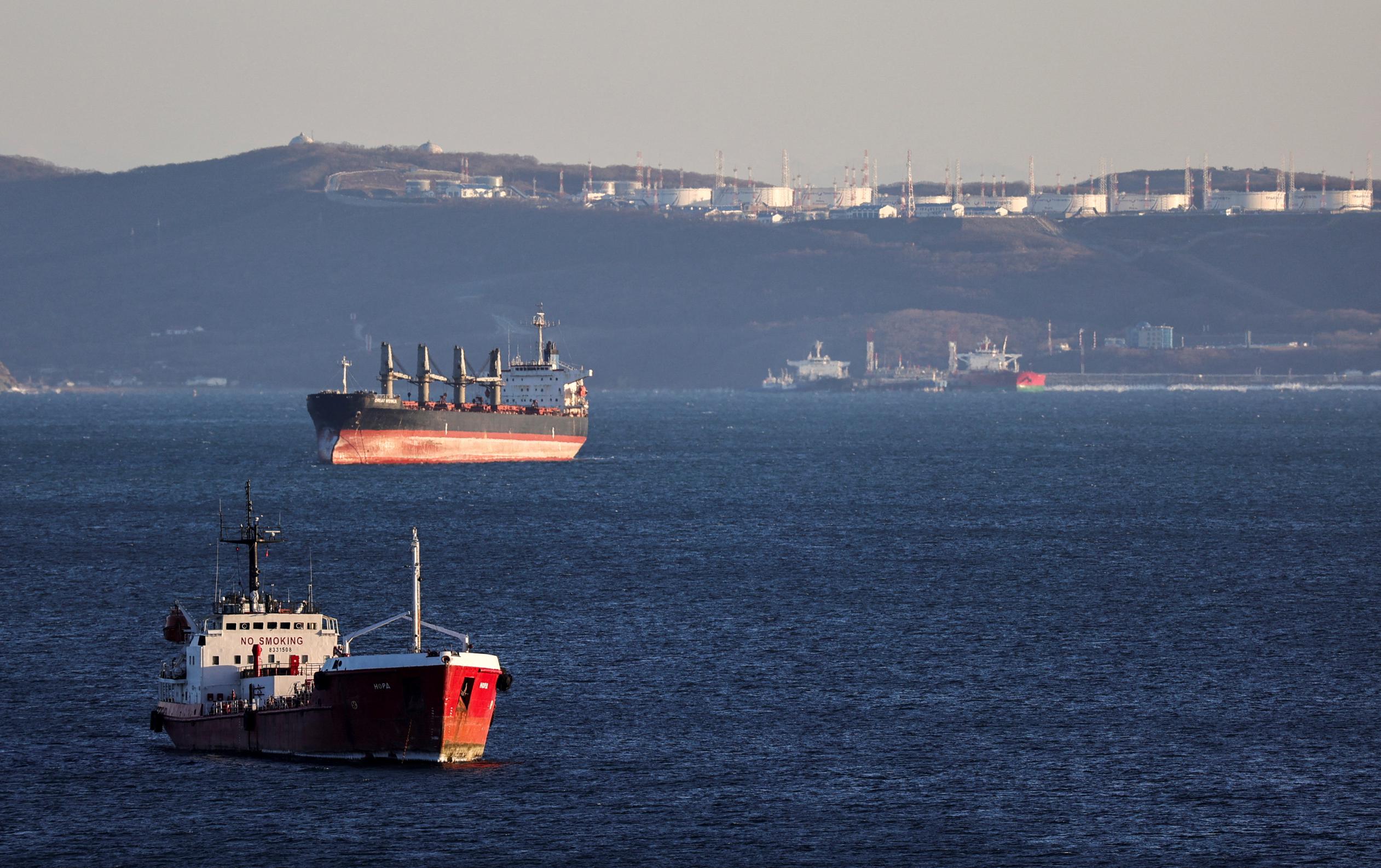 Западные санкции уже приводят к пробкам для нефтяных танкеров вокруг Турции