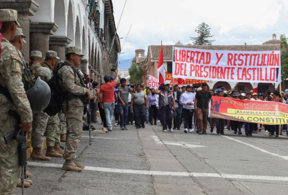 Minstens 5.000 toeristen zitten vast in Cuzco door politieke onrust in Peru