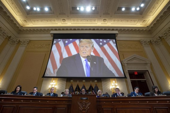 Trump schuldig aan samenzwering en rebellie, stelt Capitoolcommissie