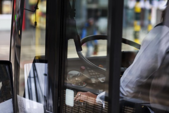 ‘Spannende jaren’ bij De Lijn: zijn er straks nog buschauffeurs?