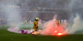 Anderlecht legt zich neer bij ‘buitenproportionele’ straf na wangedrag supporters
