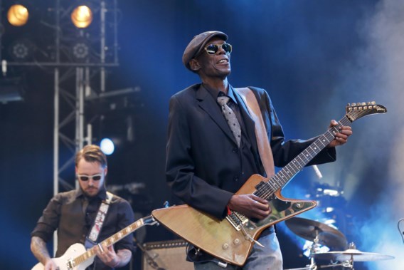 Maxi Jazz: De man die van een rave een kerk maakte