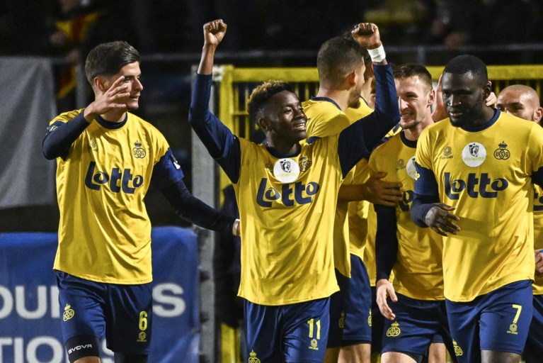 Union klopt KV Oostende en profiteert optimaal van puntenverlies Club Brugge