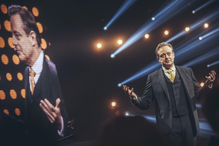 De Wever vuurt troepen aan voor 2023: ‘Het is confederalisme of verarming’